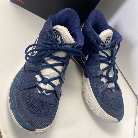 Nike Kyrie 7 TB Midnight Navy White Men’s Sneakers Size 9.5 (DA7767-402) main image 8